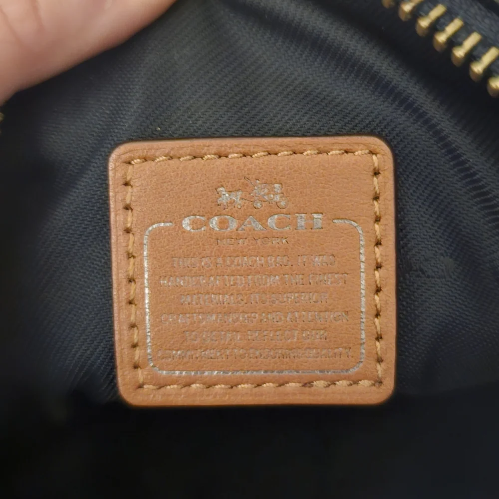 Coach Swagger Denim and Leather Swingpack with Gunmetal Hardware - Picture 4 of 12